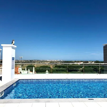 Falesia L Roof Pool *